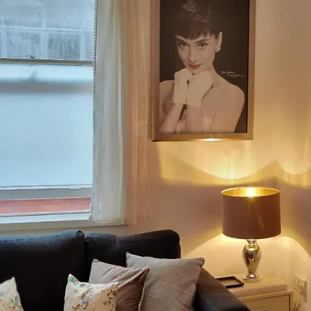 John Street Flat 2 * 布里斯托